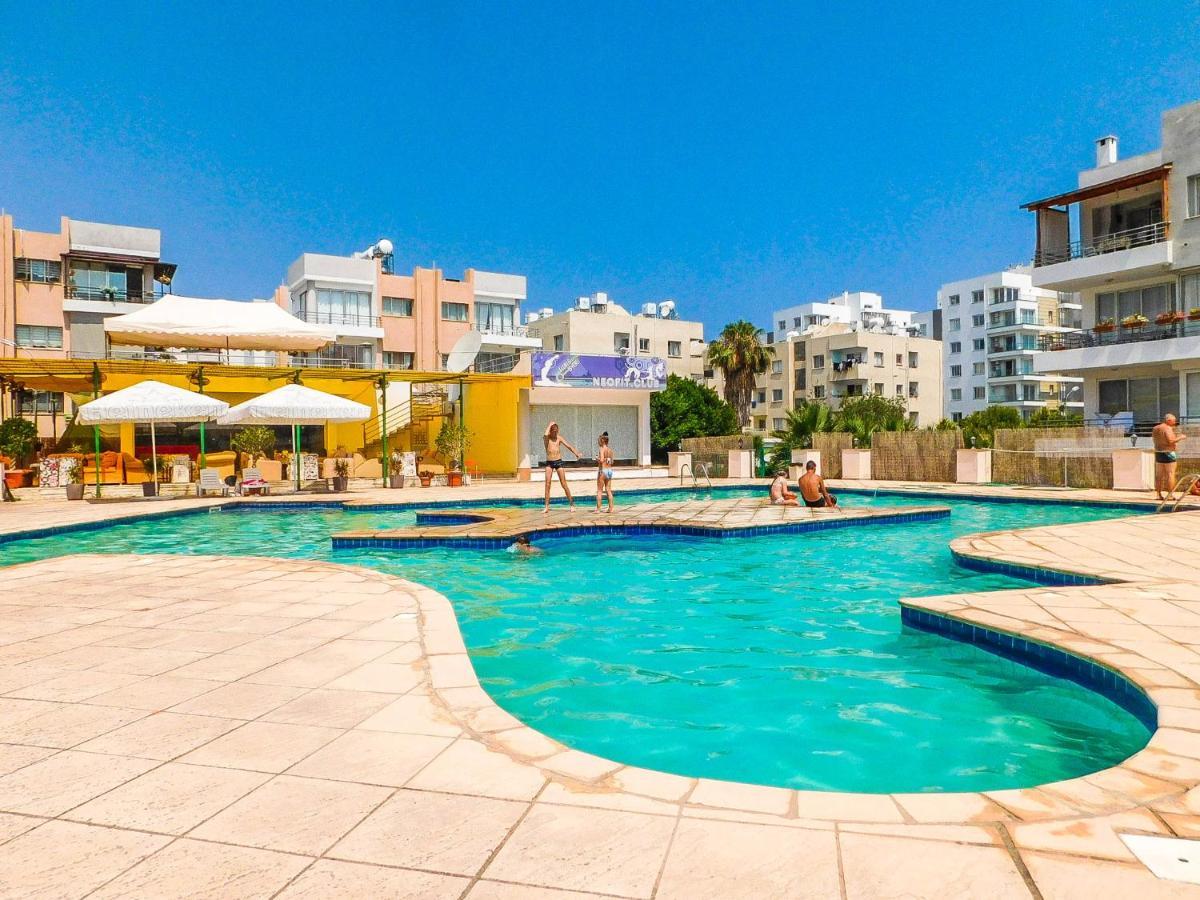 Rix Apartments Girne Buitenkant foto