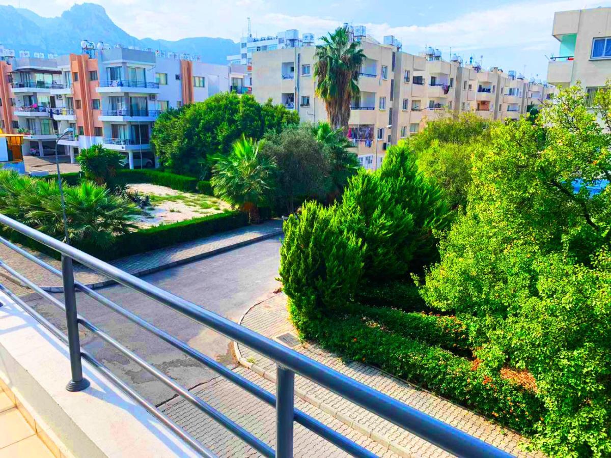 Rix Apartments Girne Buitenkant foto
